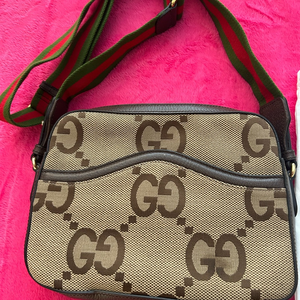 ❌❌❌ SOLD Gucci GG Messenger Jumbo Bag